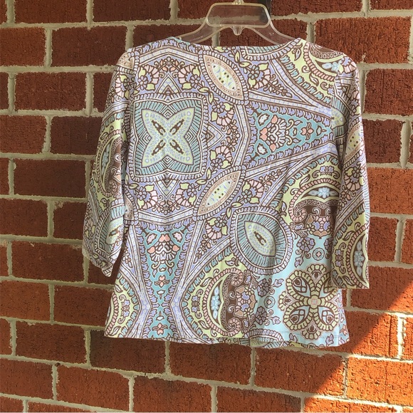 Funky Paisley Style Pattern, 3-quarter inch sleeve, scoop neck, Size MP - Picture 4 of 4